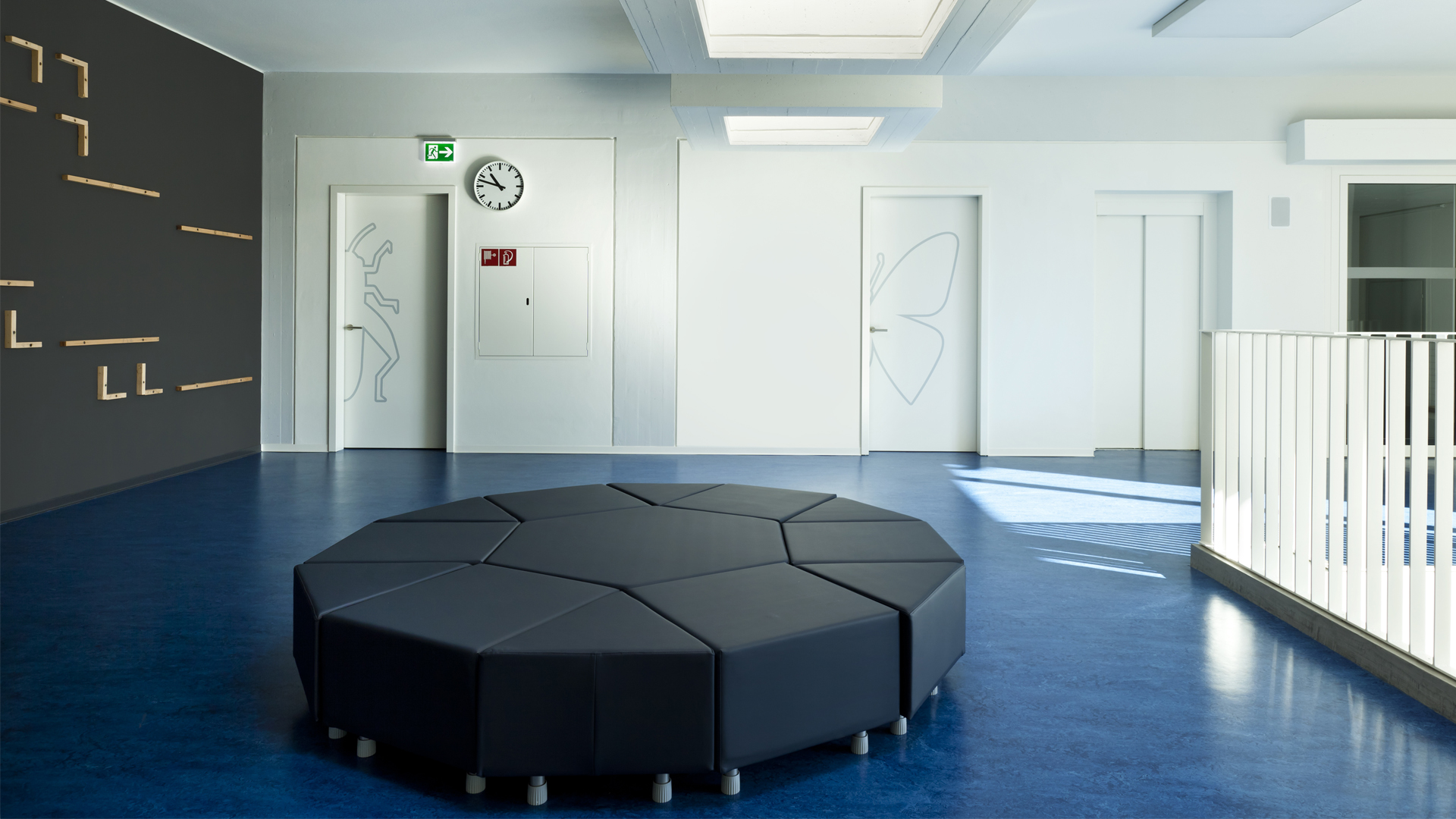 Floor Facility LinoLeum